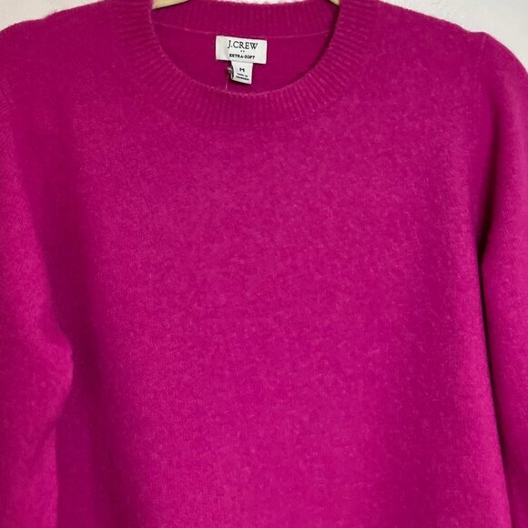 J Crew Crewneck sweater in extra-soft yarn Size M In Purple Sapphire - Picture 2 of 6
